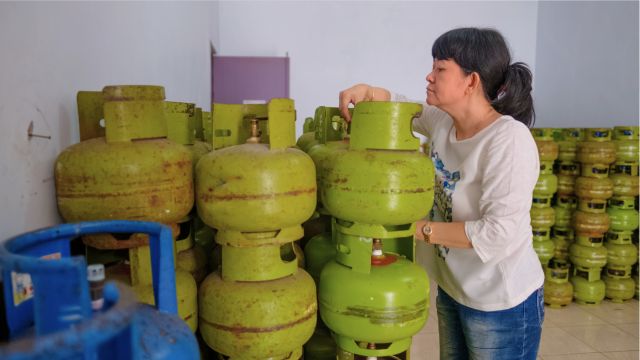 Siap-siap, Mulai 1 Juni Beli Gas LPG 3 Kg Wajib Pakai KTP