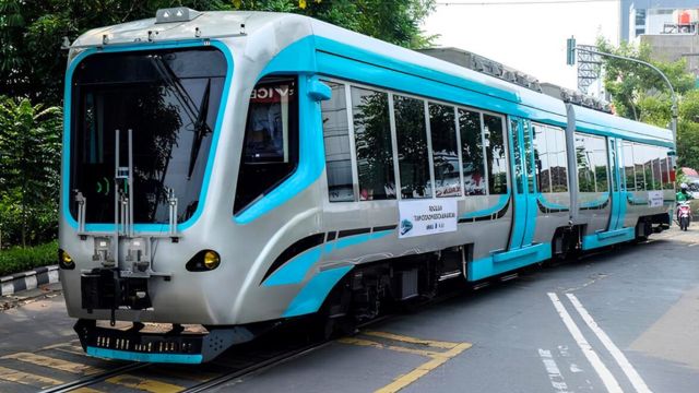 Canggih! INKA Uji Coba Trem Otonom Tenaga Baterai yang Dilengkapi AI