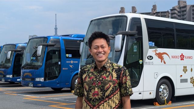 Keren! Pria asal Indonesia Jadi Orang Asing Pertama yang Lolos Seleksi Sopir Bus di Jepang