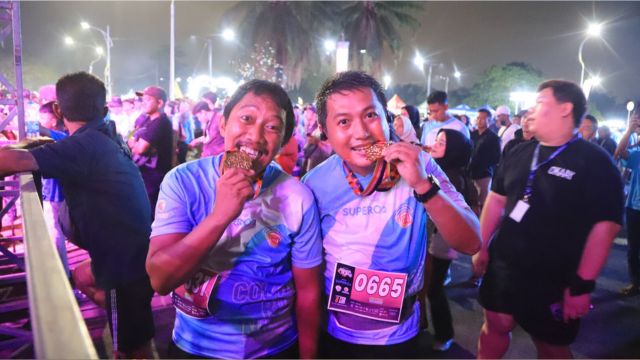 Sukses Digelar, Ribuan Peserta Ikuti Tangerang Color Run Night 2025